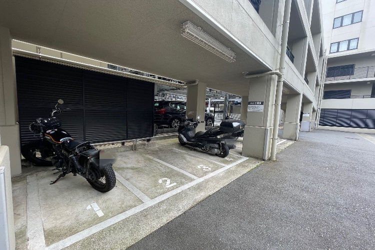 シティテラス横浜仲町台壱番館の自転車・バイク置場